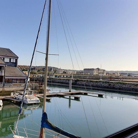 Sublime Apartment Facing The Port & Planches Deauville Buitenkant foto