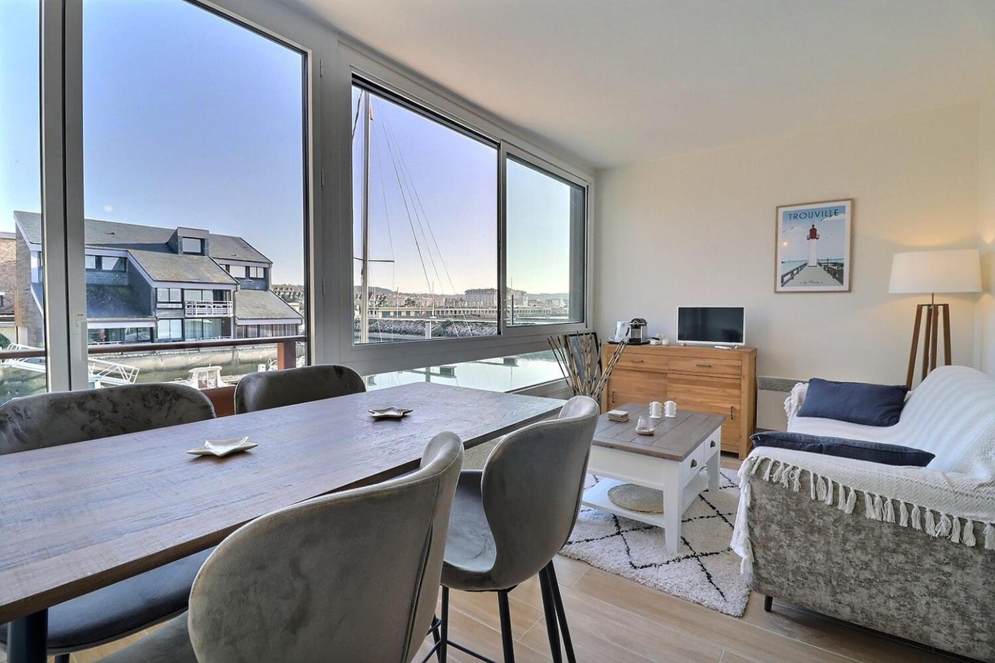 Sublime Apartment Facing The Port & Planches Deauville Buitenkant foto
